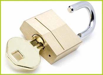 Expert Locksmith Services Cincinnati, OH 513-988-4098 Expert Locksmith Services Cincinnati, OH 513-988-4098 - 2-lock-key