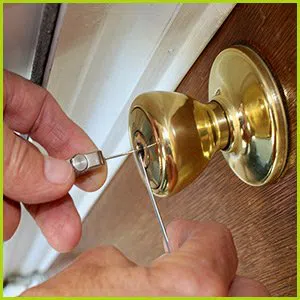 Expert Locksmith Services Cincinnati, OH 513-988-4098 Expert Locksmith Services Cincinnati, OH 513-988-4098 - 5-lock-opening